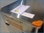 Egyedi logó benyomatok és jelölések alumínium dobozokhoz Egyedi logó benyomatok és jelölések alumínium dobozokhoz
