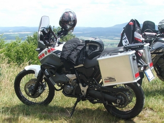 Moto Box CM 445 - Sakwy i futerały górne