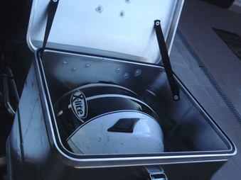 Moto Box CM 445 - Pannier boxes and topcases