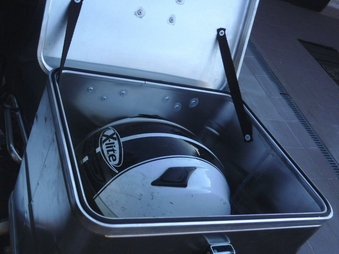 Moto Box CM 445 - Pannier boxes and topcases Moto Box CM 445 - Pannier boxes and topcases